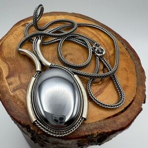 Vintage Sterling Silver Foxtail Necklace with Inlaid Hematite Pendant.